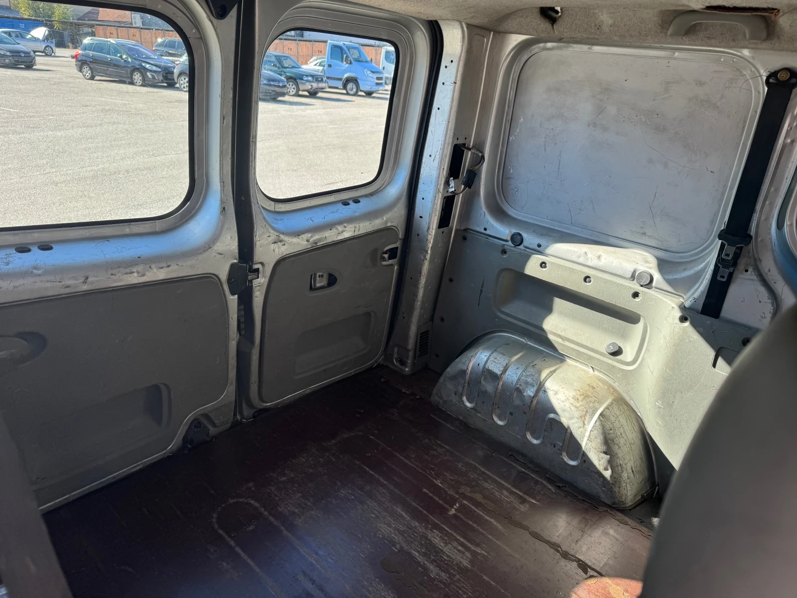 Renault Trafic 1.9 100ps Klima 5+ 1 - изображение 5