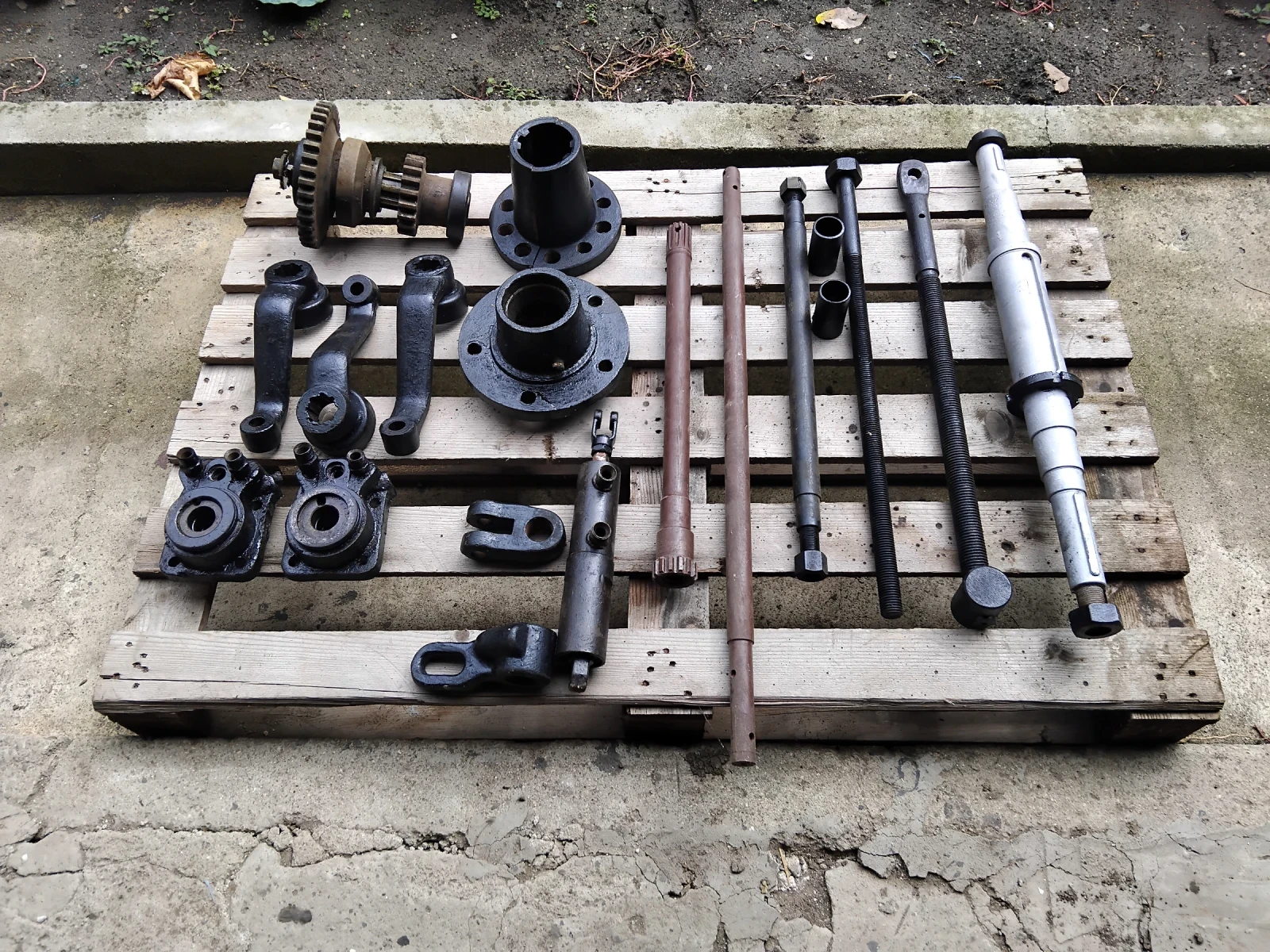   4  25 | Mobile.bg   15