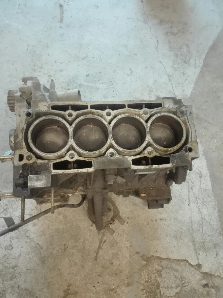 Двигател пежо 807 2.0 16v ситроен