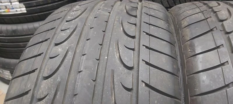 Гуми Летни 295/35R21, снимка 3 - Гуми и джанти - 32560431