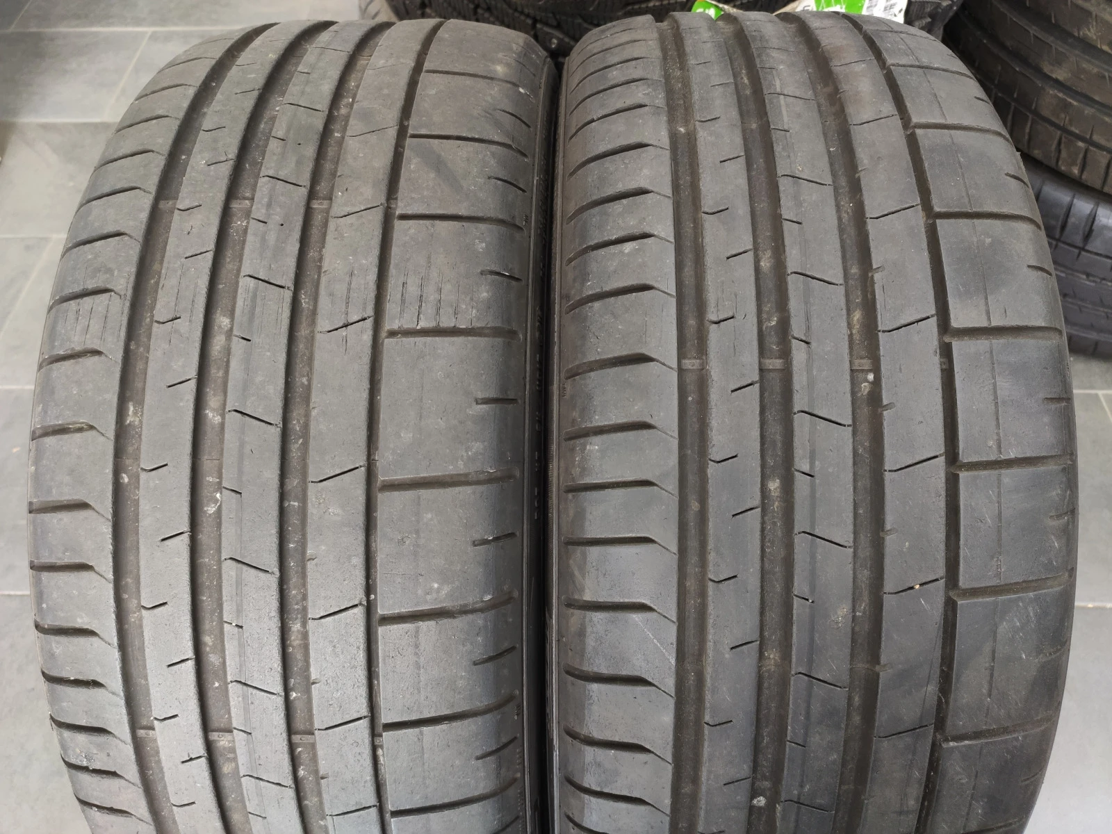  235/35R20 | Mobile.bg   3