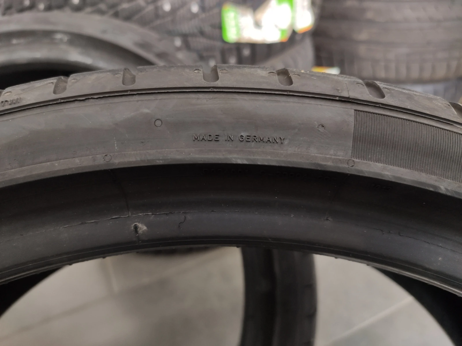  235/35R20 | Mobile.bg   7