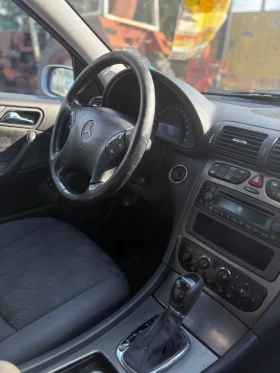 Mercedes-Benz C 220, снимка 5
