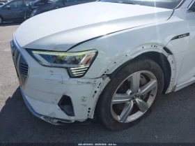 Audi E-Tron Premium Plus, снимка 6