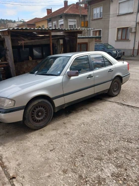 Mercedes-Benz C 200, снимка 7