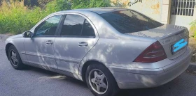 Mercedes-Benz C 200, снимка 4