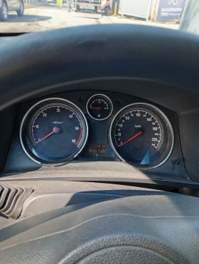 Opel Zafira - 2000 € / 3911.66 лв. - 67580163 7