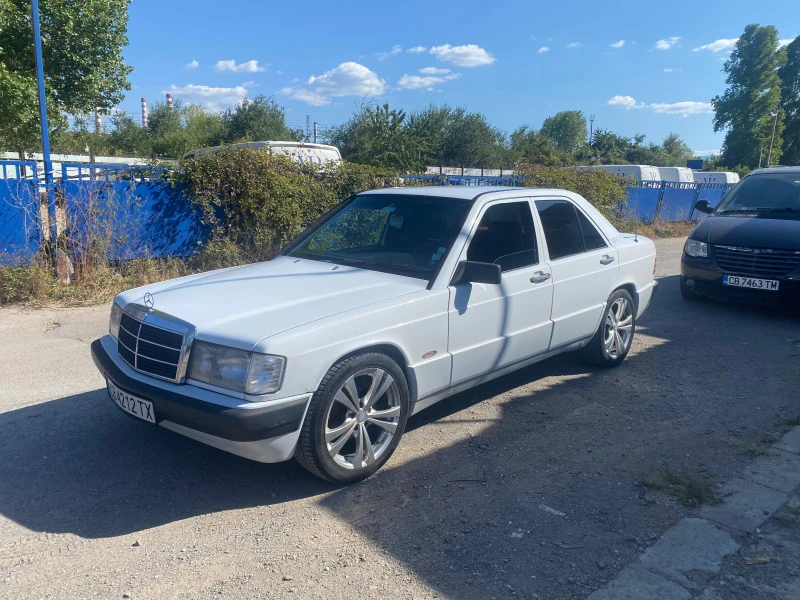 Mercedes-Benz 190 2.0, снимка 1 - Автомобили и джипове - 47034351