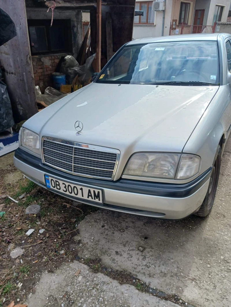 Mercedes-Benz C 200, снимка 1 - Автомобили и джипове - 46994275