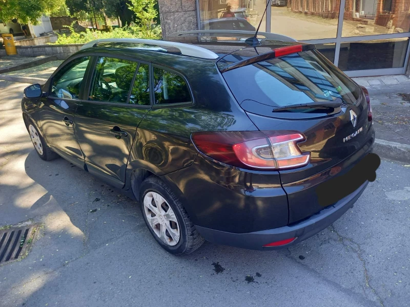 Renault Megane, снимка 3 - Автомобили и джипове - 47959322