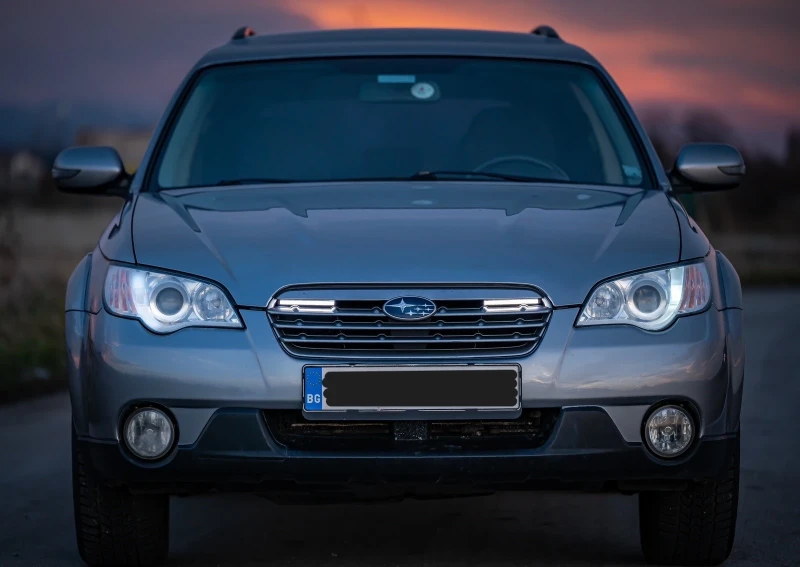 Subaru Outback 2.5 Автомат Газ, снимка 3 - Автомобили и джипове - 48372774