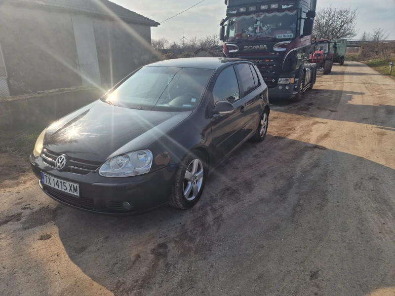 VW Golf 2.0 TDI DSG, снимка 2 - Автомобили и джипове - 49165658