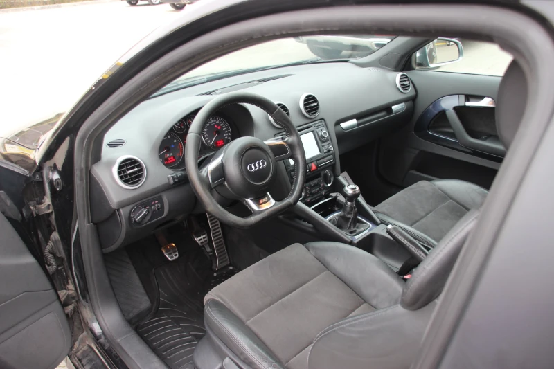 Audi S3 2.0i   TURBO 265 кс.  ЛИЗИНГ  , снимка 9 - Автомобили и джипове - 52037514