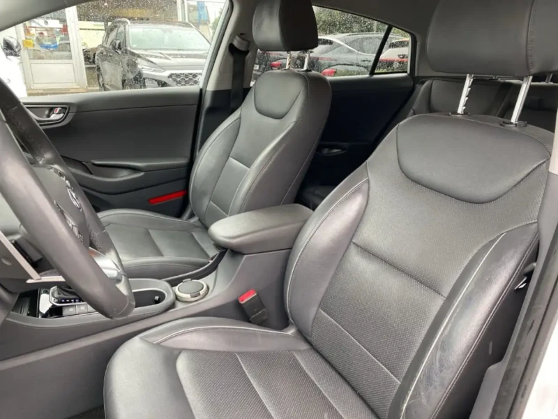 Hyundai Ioniq Premium Plug-In Hybrid Лизинг!!!, снимка 12 - Автомобили и джипове - 51507606
