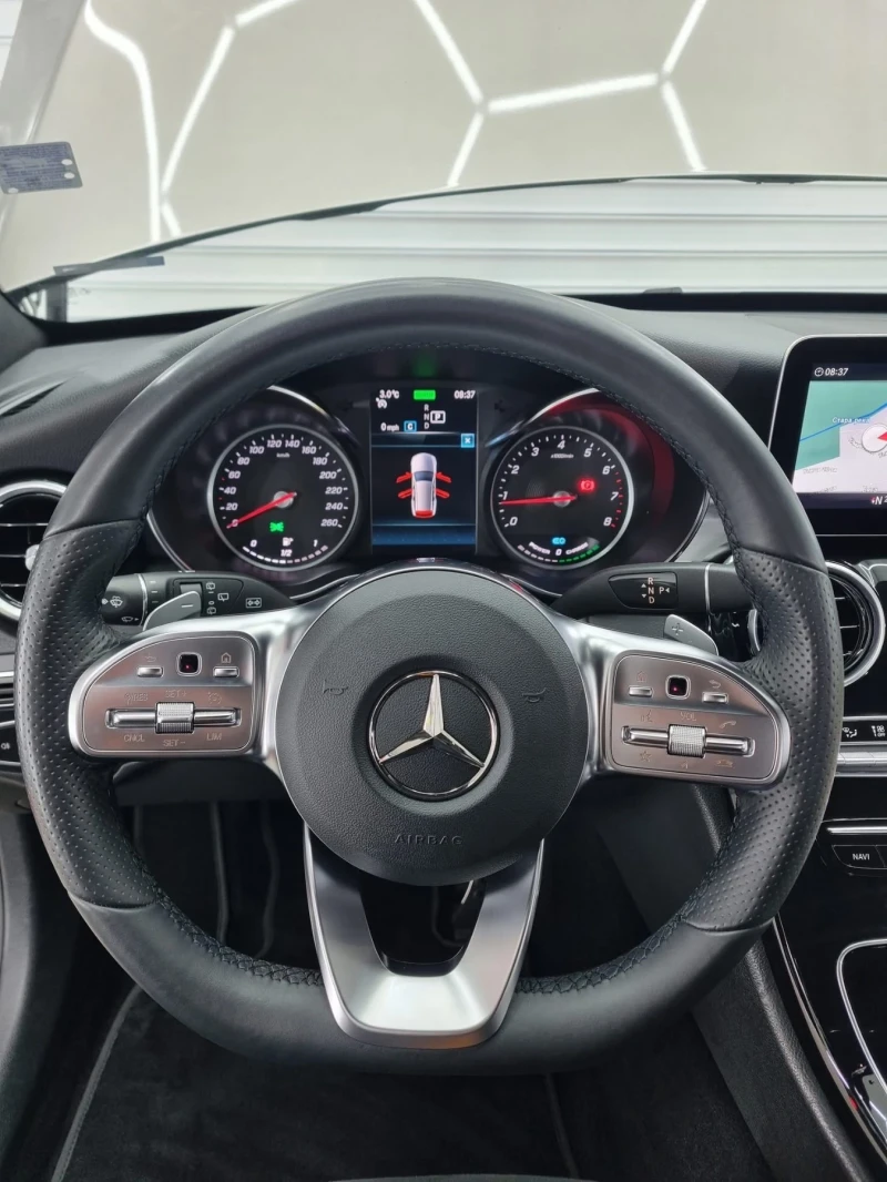 Mercedes-Benz C 200 EQ Boost/AMG LINE!, снимка 9 - Автомобили и джипове - 52697684