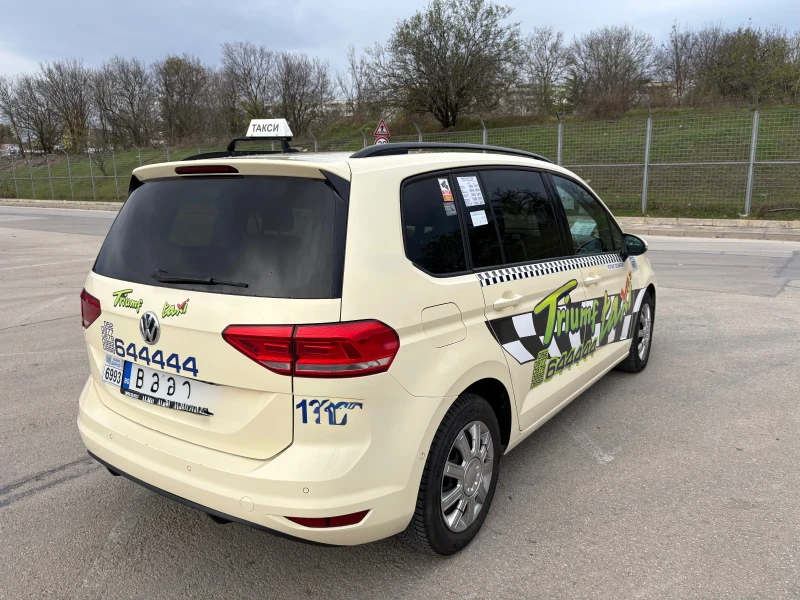 VW Touran, снимка 5 - Автомобили и джипове - 52806798