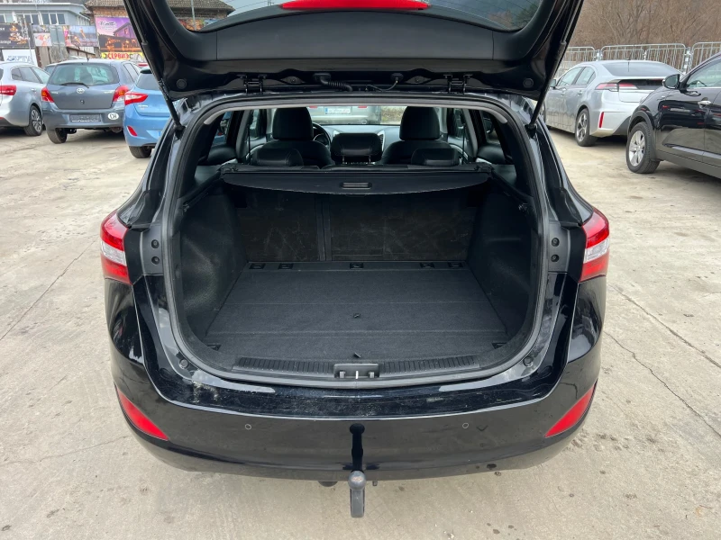 Hyundai I30 1.6i Бензин ШВЕЙЦАРИЯ, снимка 5 - Автомобили и джипове - 52874258