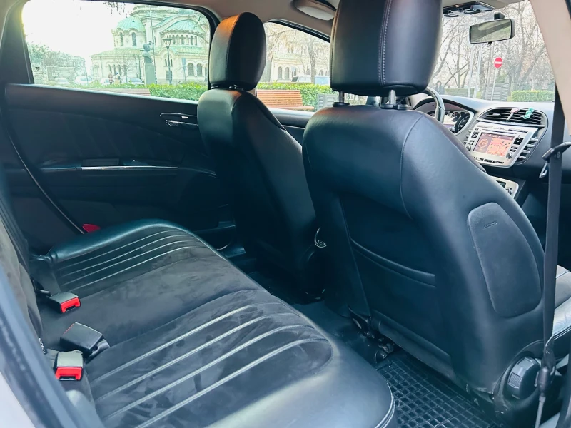 Lancia Delta 1.6 D, снимка 14 - Автомобили и джипове - 52921662