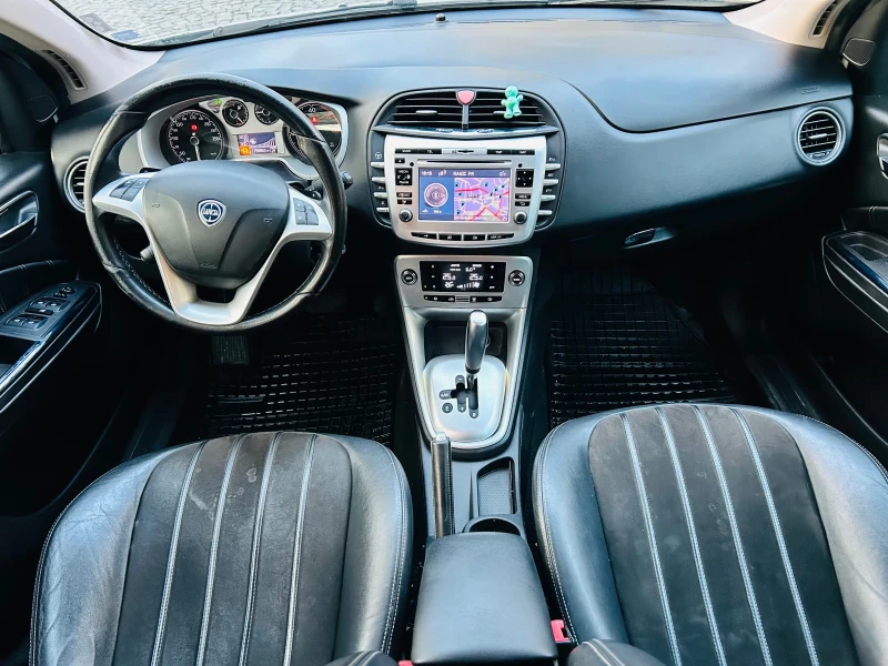 Lancia Delta 1.6 D, снимка 10 - Автомобили и джипове - 52921662