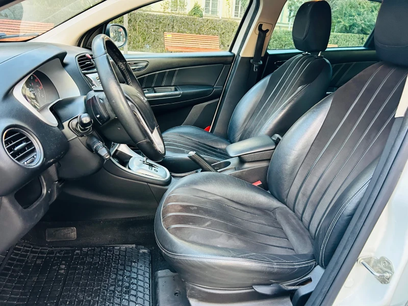 Lancia Delta 1.6 D, снимка 8 - Автомобили и джипове - 52921662