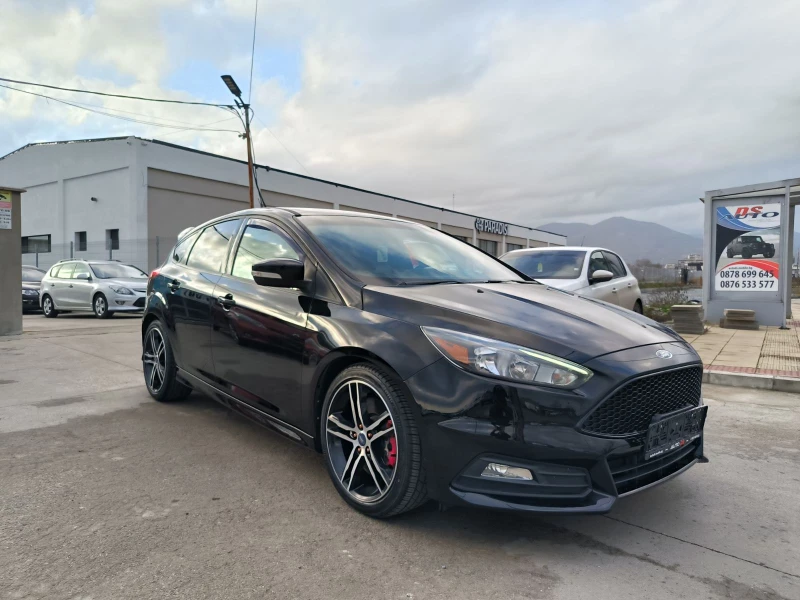 Ford Focus ST-2.0i-Kamera-Euro-6B-Keyless, снимка 3 - Автомобили и джипове - 53011214