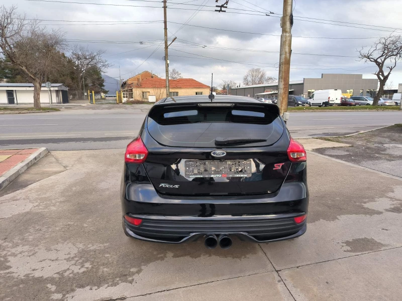 Ford Focus ST-2.0i-Kamera-Euro-6B-Keyless, снимка 6 - Автомобили и джипове - 53011214