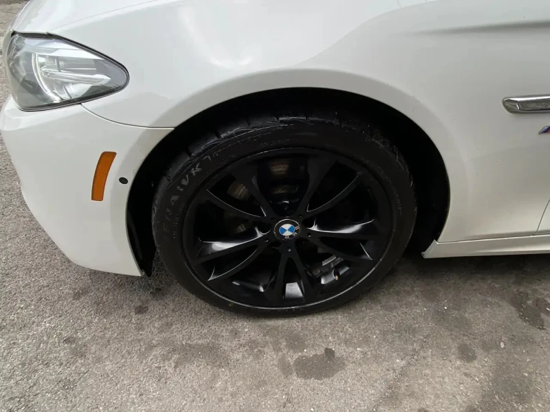 BMW 535 * АВТО КРЕДИТ* ЦЕНА ДО БГ * Сервизна история * , снимка 5 - Автомобили и джипове - 53355771