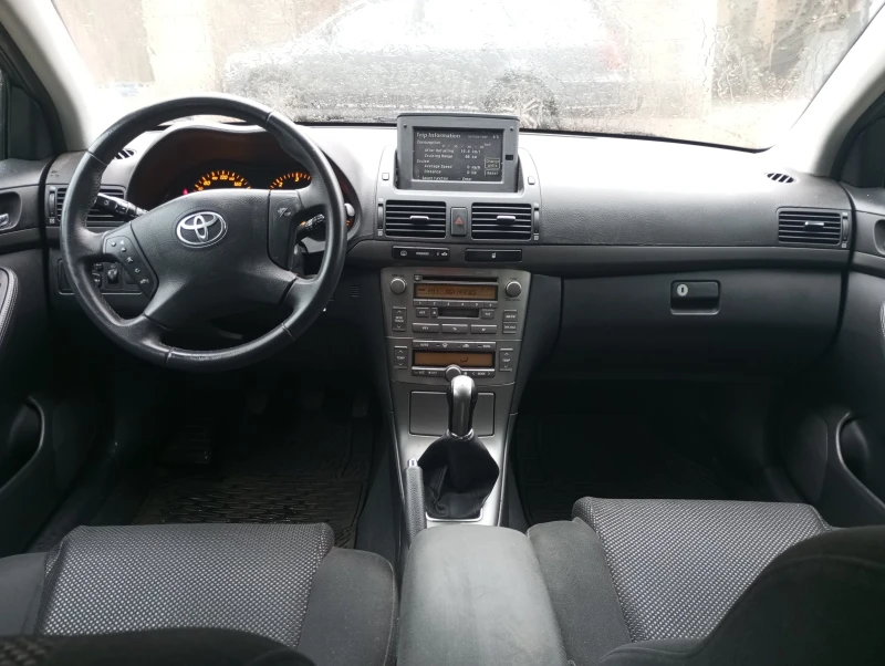 Toyota Avensis, снимка 7 - Автомобили и джипове - 53527424