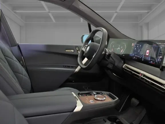 BMW iX xDrive40 = Sport Package = Гаранция, снимка 10 - Автомобили и джипове - 53915583