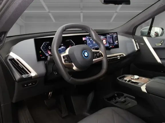 BMW iX xDrive40 = Sport Package = Гаранция, снимка 6 - Автомобили и джипове - 53915583