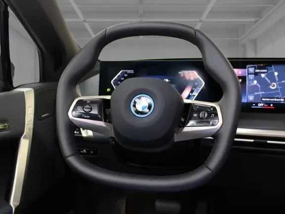 BMW iX xDrive40 = Sport Package = Гаранция, снимка 7 - Автомобили и джипове - 53915583