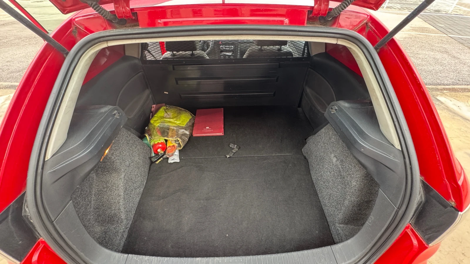 Seat Ibiza 1.2 VAN - изображение 10