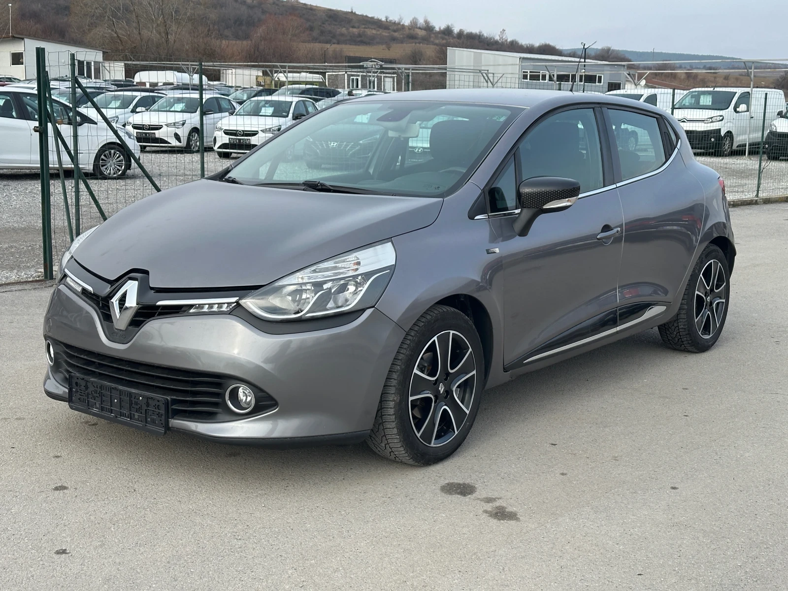 Renault Clio 1.5 - изображение 3