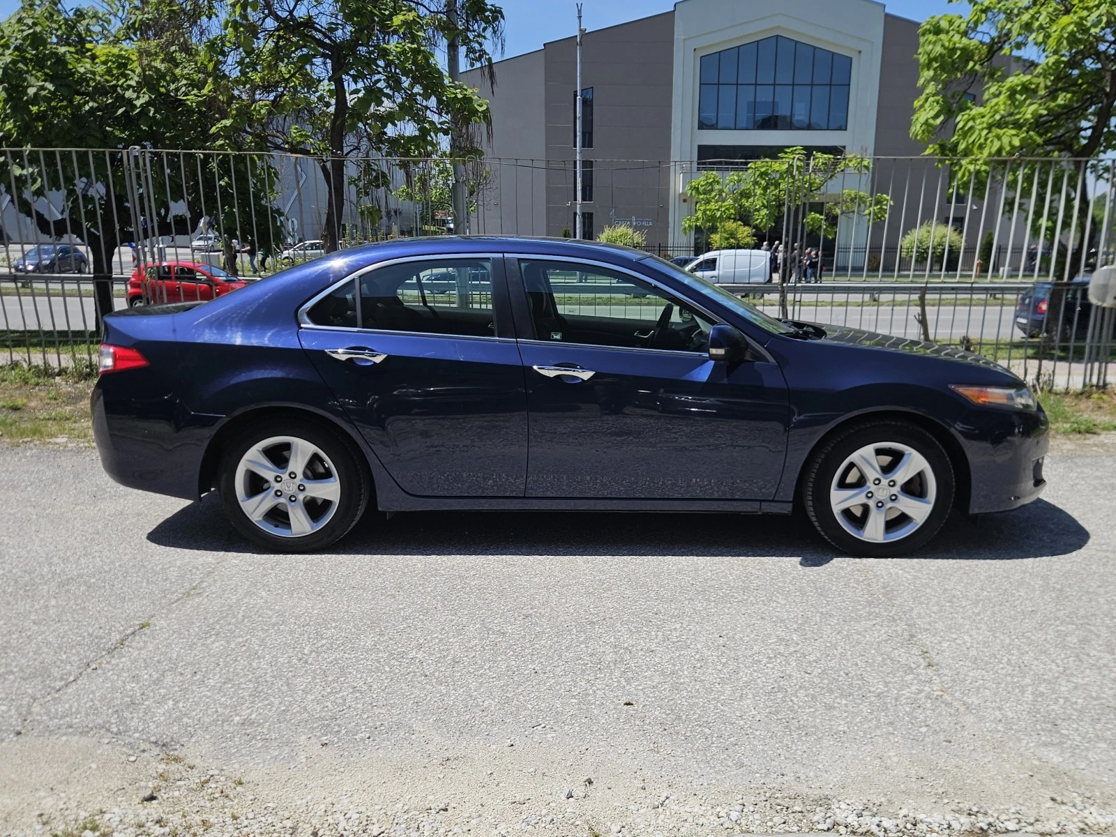 Honda Accord 2.4i-VTEC Distronic * Executive * Advance Safe  - изображение 4