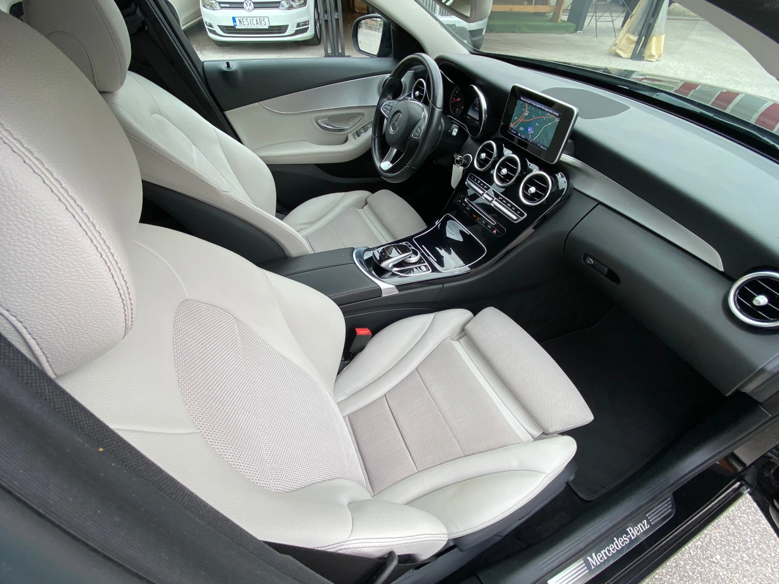 Mercedes-Benz C 220 d 4-MATIC 9G-TRONIC NIGHT PACK !! 100% РЕАЛНИ КМ ! | Mobile.bg — изображение 15