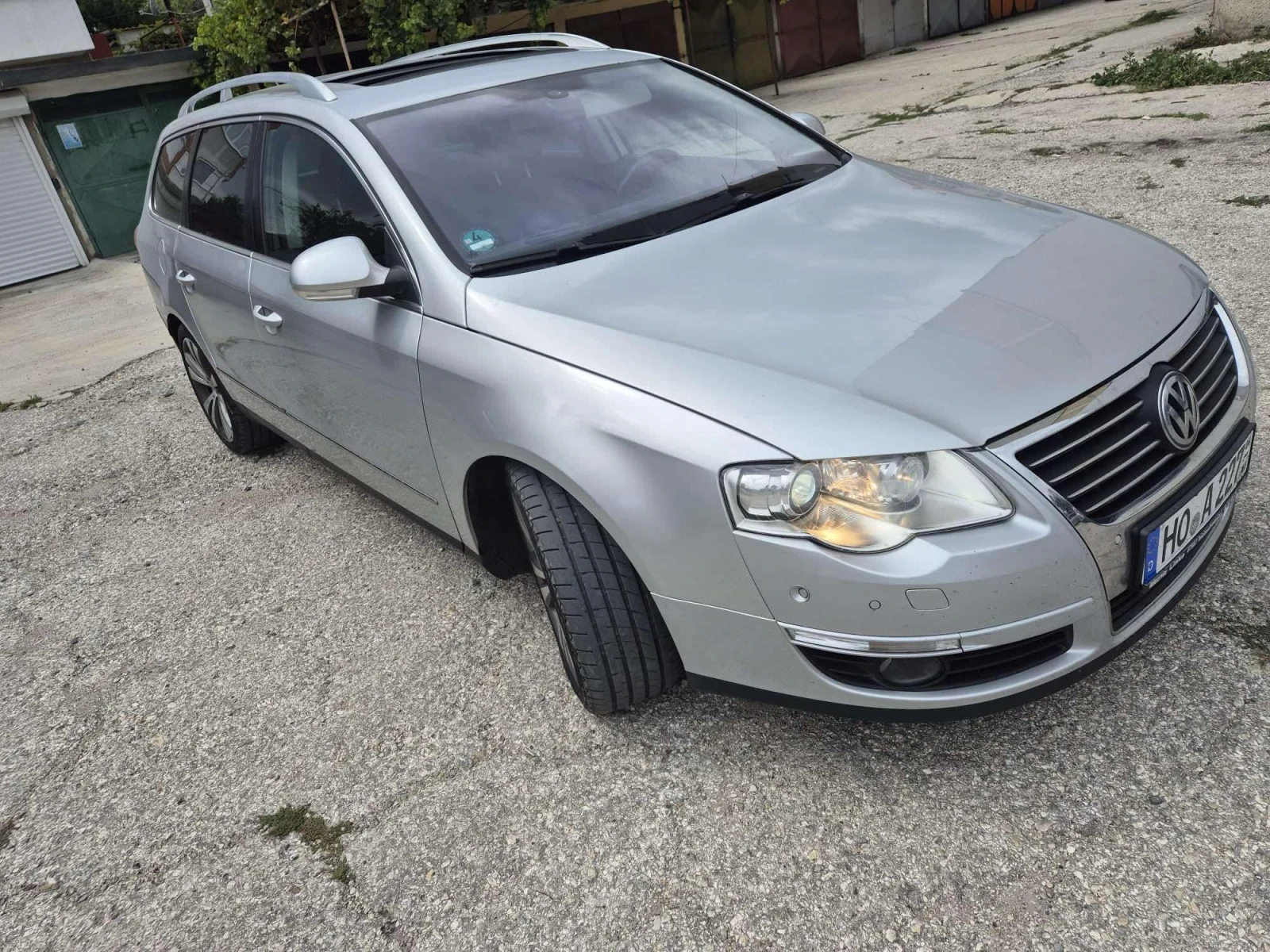 VW Passat 2.0TDI Автоматик - изображение 2