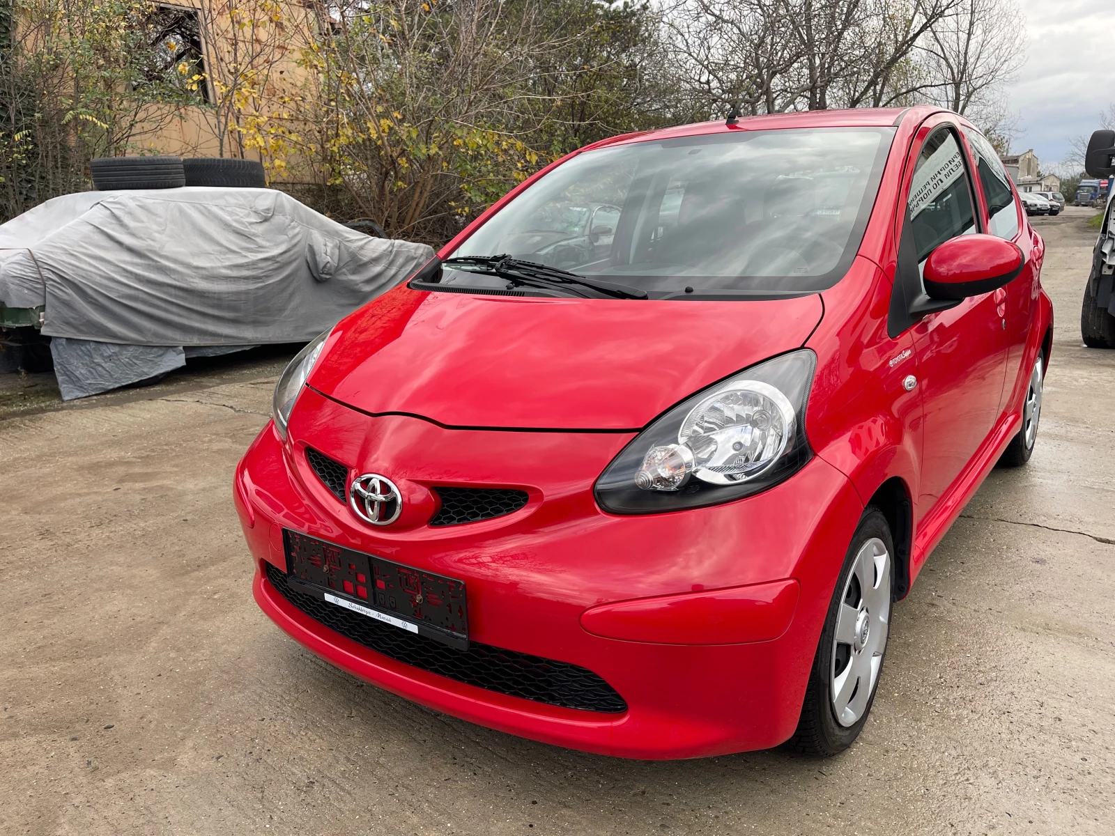 Toyota Aygo 1.0 VVT-I  ПРОБЕГ 31226 !!!!!! - изображение 8