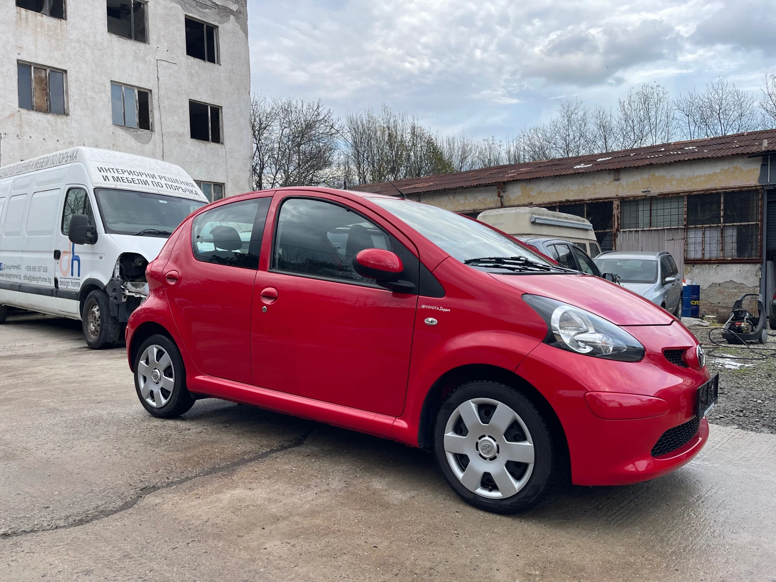 Toyota Aygo 1.0 VVT-I  ПРОБЕГ 31226 !!!!!! - изображение 3