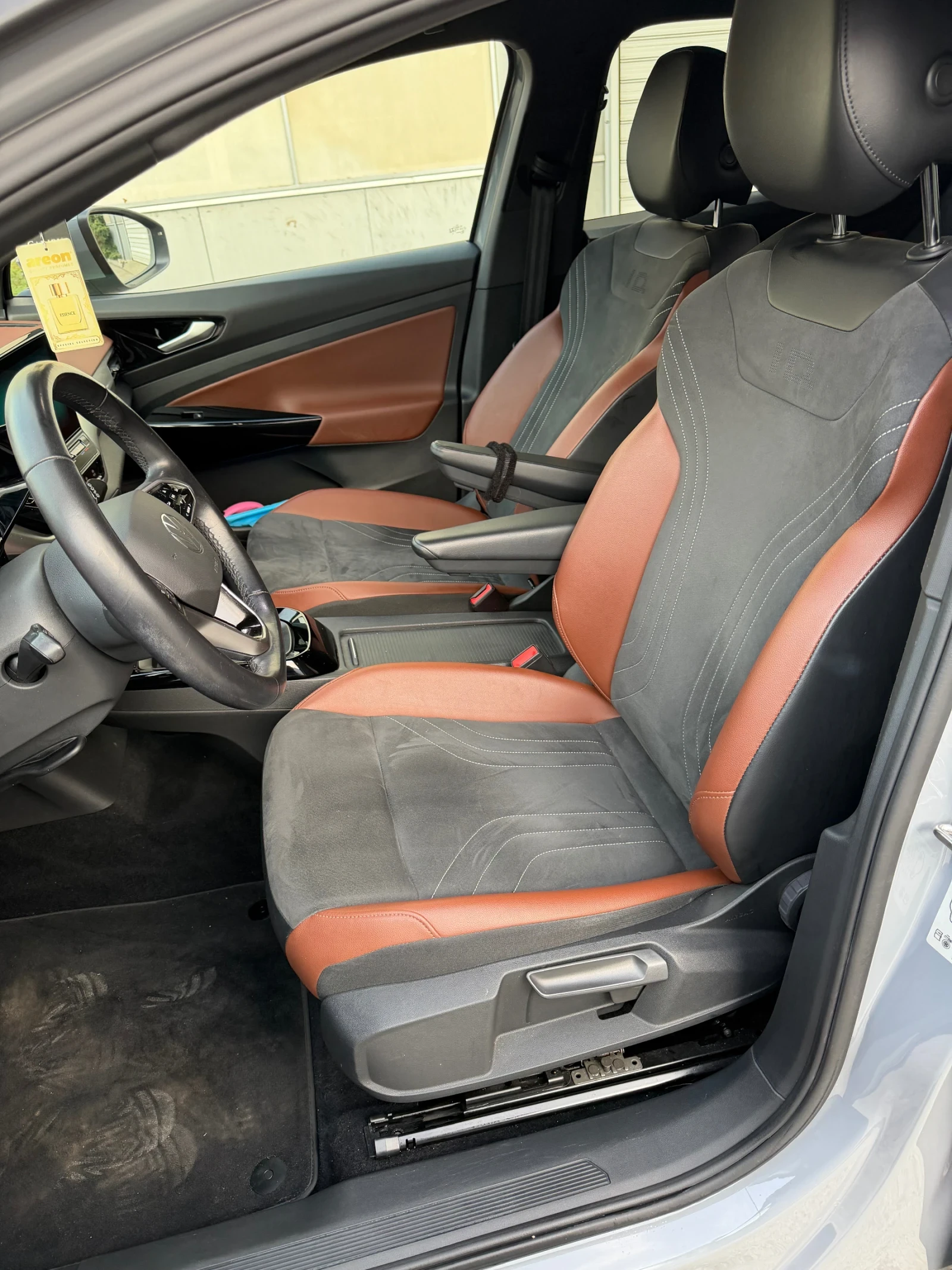 VW ID.4 Pro, WV Русе в Гаранция - изображение 7