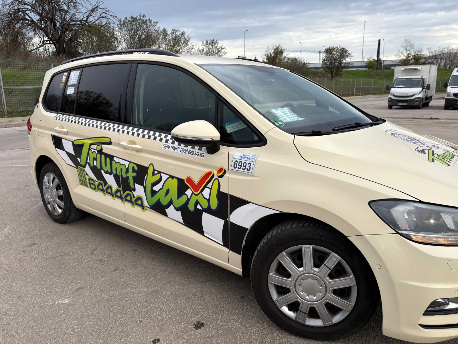 VW Touran  - изображение 2