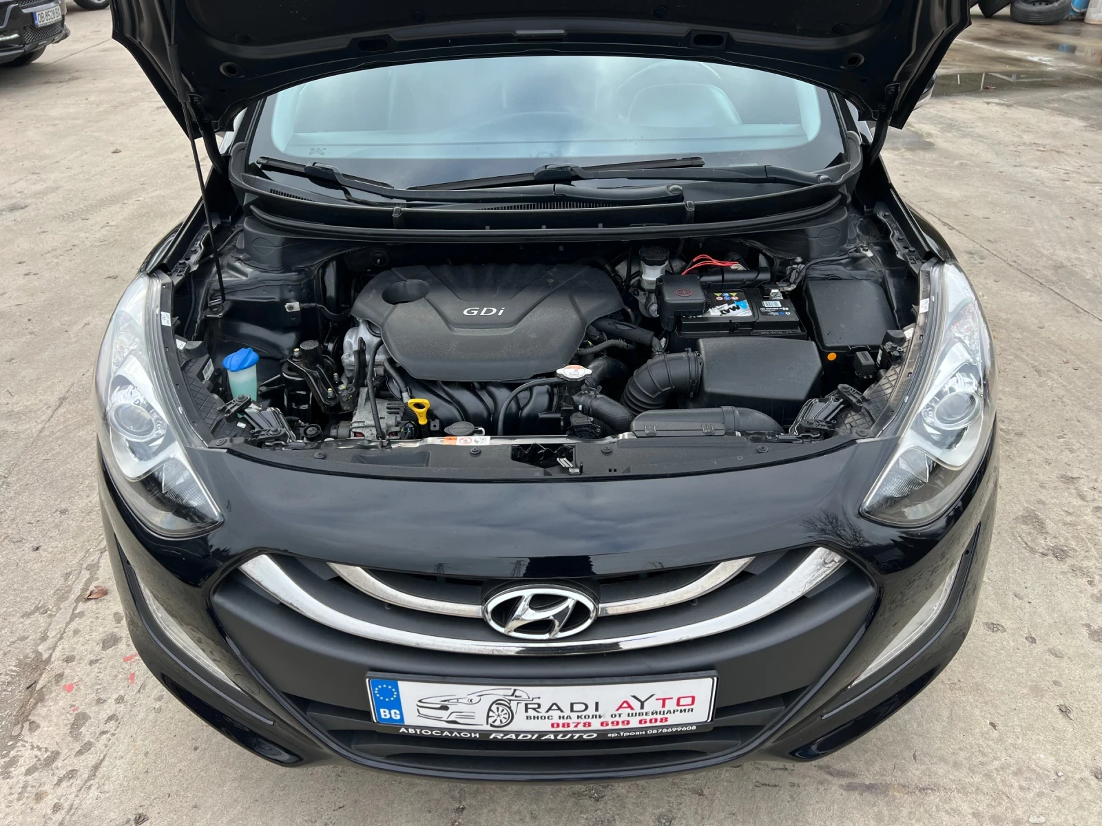 Hyundai I30 1.6i Бензин ШВЕЙЦАРИЯ - изображение 6