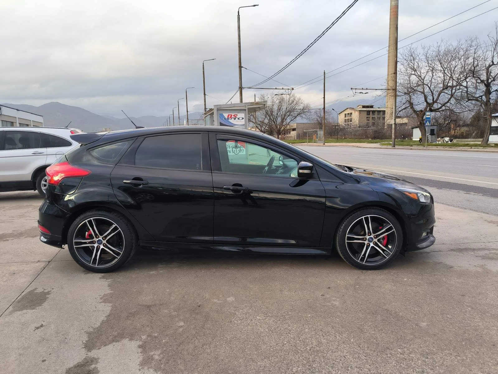 Ford Focus ST-2.0i-Kamera-Euro-6B-Keyless - изображение 4