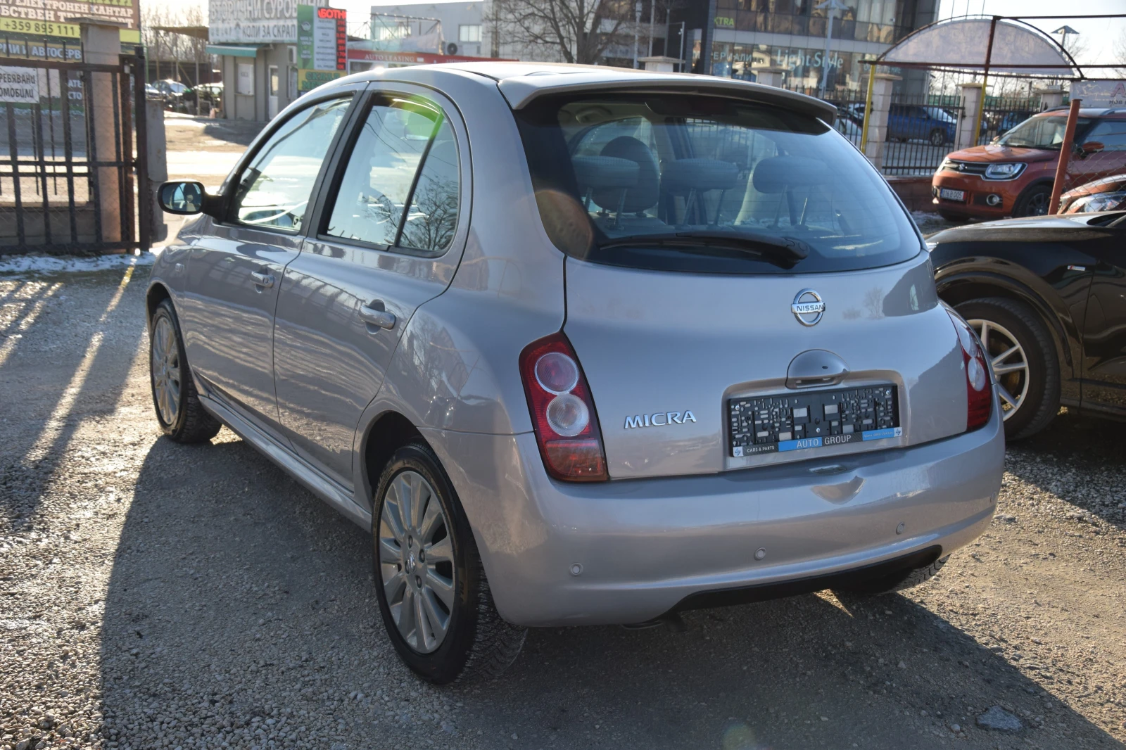 Nissan Micra 1, 4i automat - изображение 5