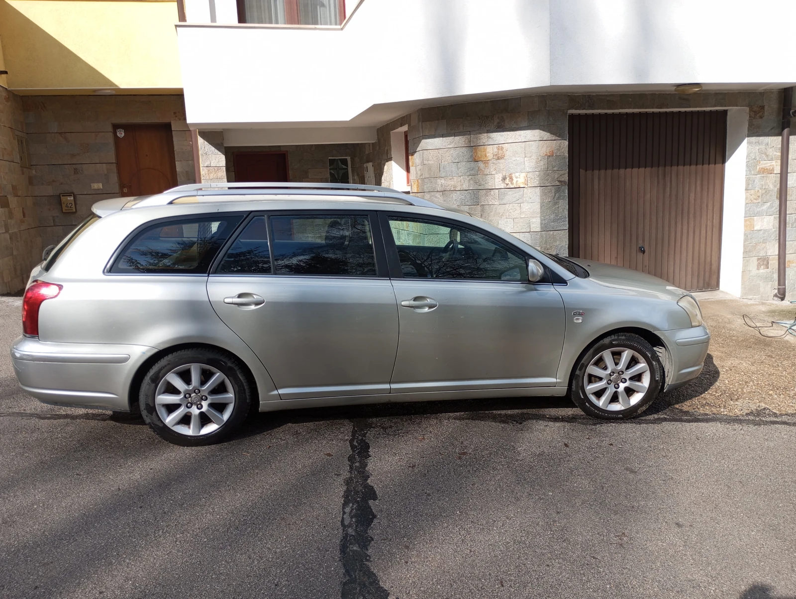 Toyota Avensis | Mobile.bg � ����������� 4