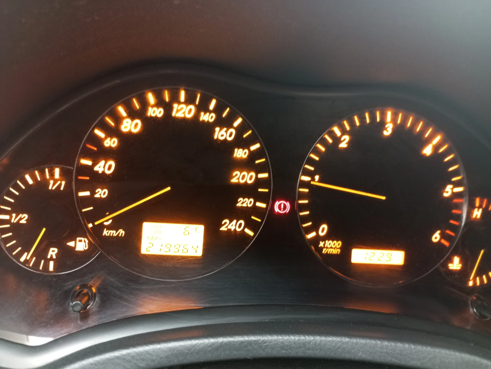 Toyota Avensis | Mobile.bg � ����������� 6