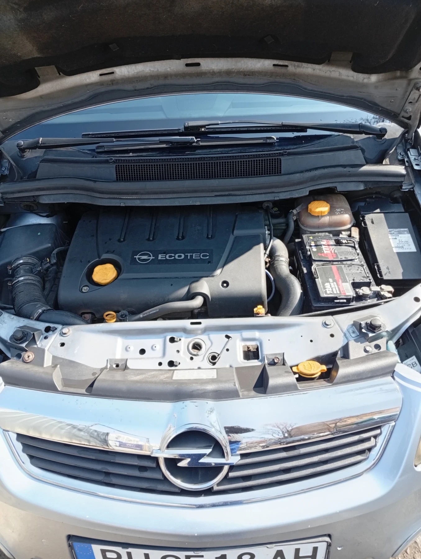 Opel Zafira, снимка 6 - Автомобили и джипове - 53735275