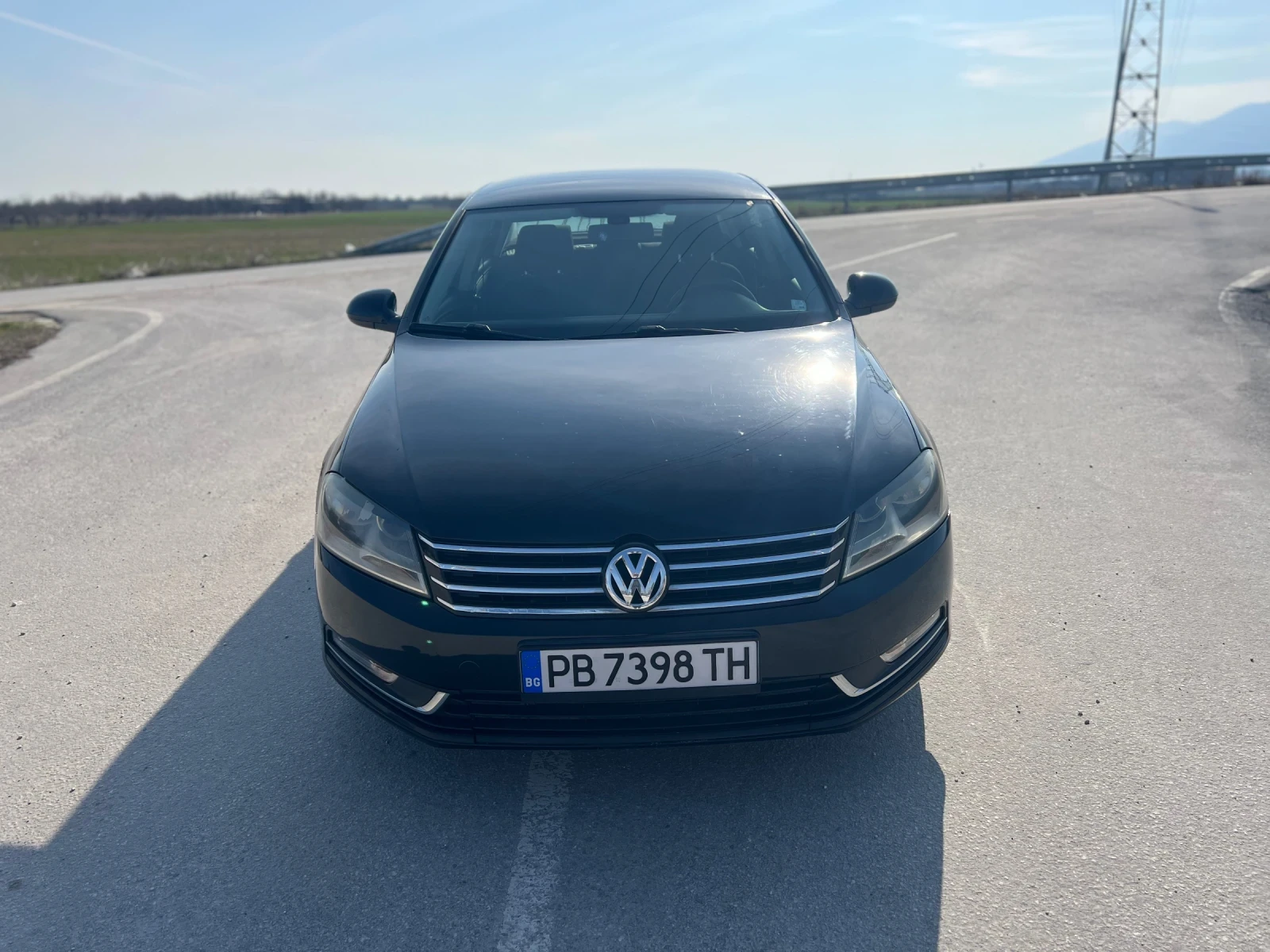 VW Passat 2.0 TDI, снимка 3 - Автомобили и джипове - 53753388