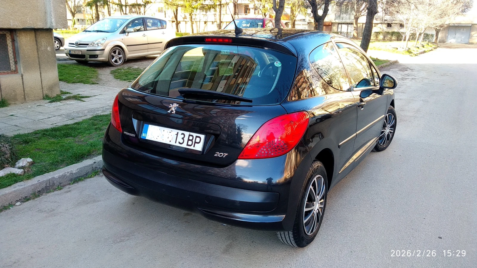 Peugeot 207 1.4, снимка 5 - Автомобили и джипове - 53771969