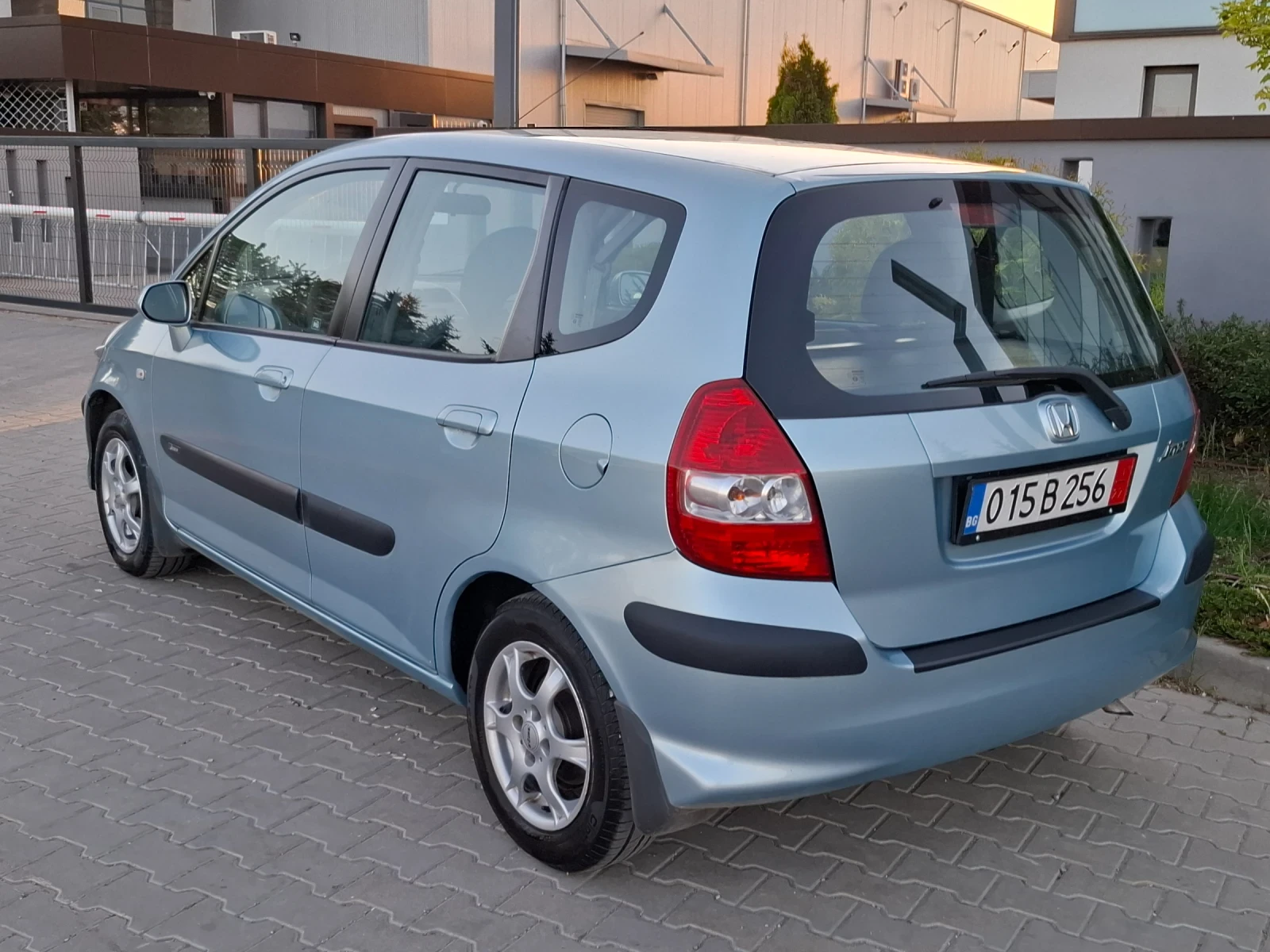 Honda Jazz 1.2i* (78��)* * FACELIFT* 93 000��* H�� ����* *  | Mobile.bg � ����������� 15