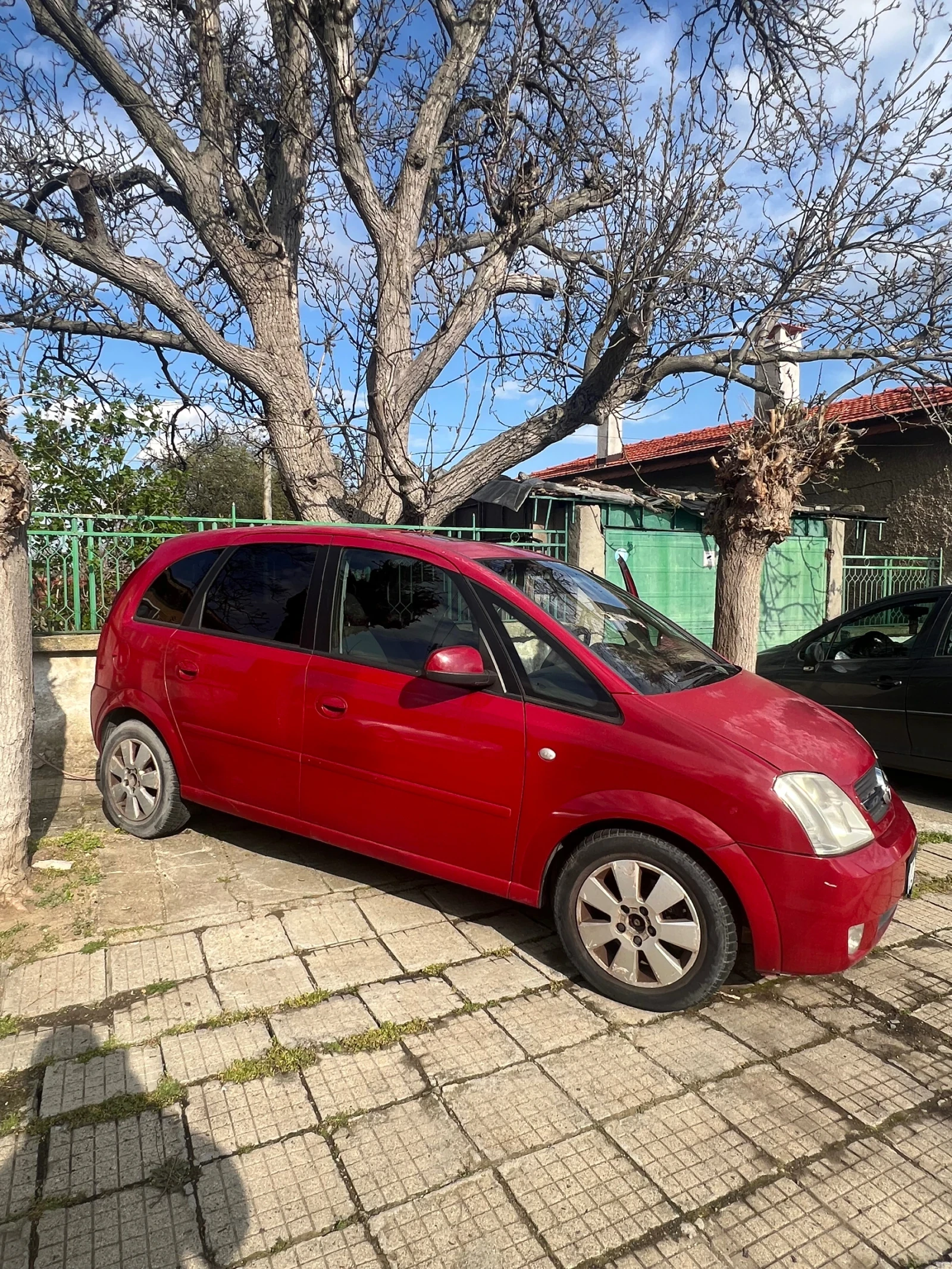 Opel Meriva, снимка 2 - Автомобили и джипове - 54342066